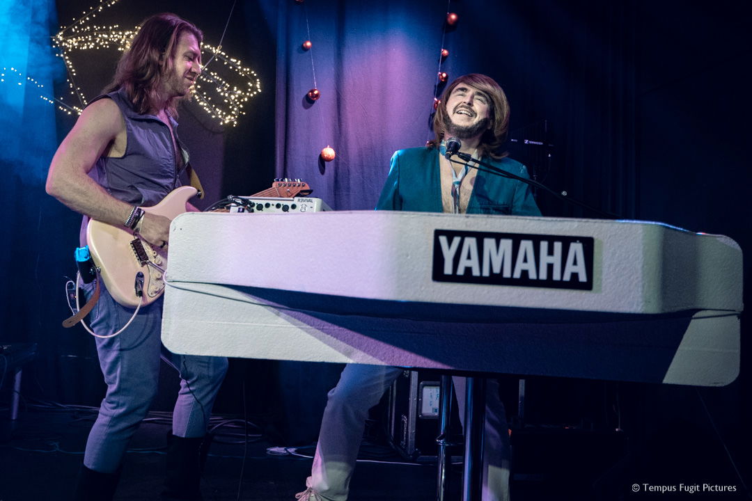 Revival Abba Tribute - Ellis Mulder - Tempus Fugit Pictures