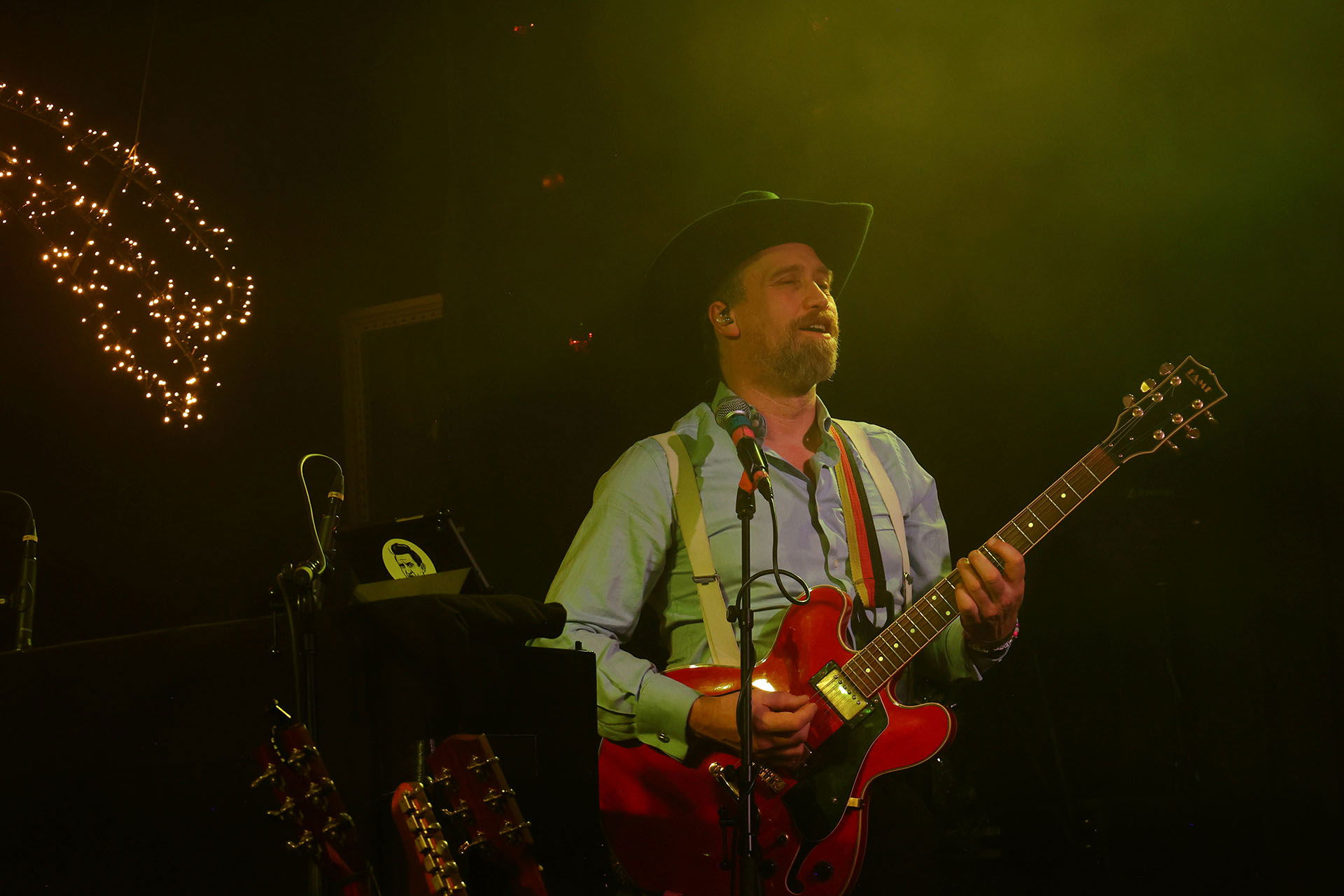 Def Americans - Martin Peelen