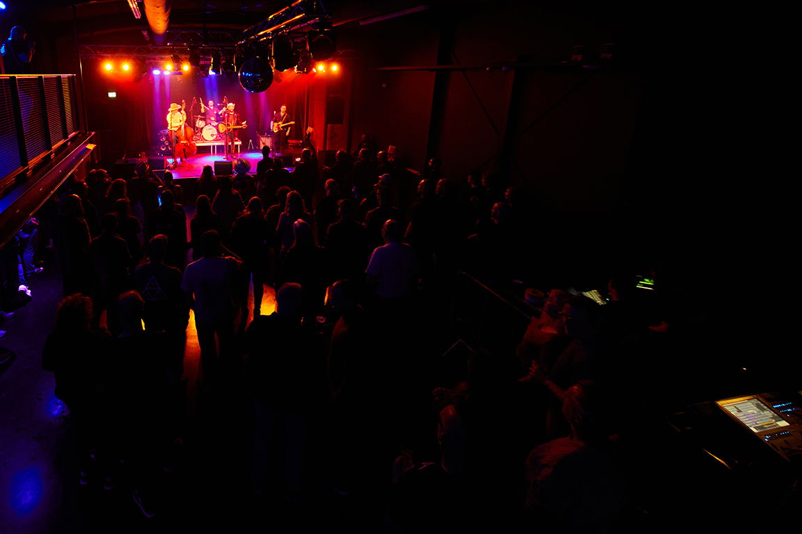 Bob Wayne & Munly J Munly  - Arnold Ligtvoet