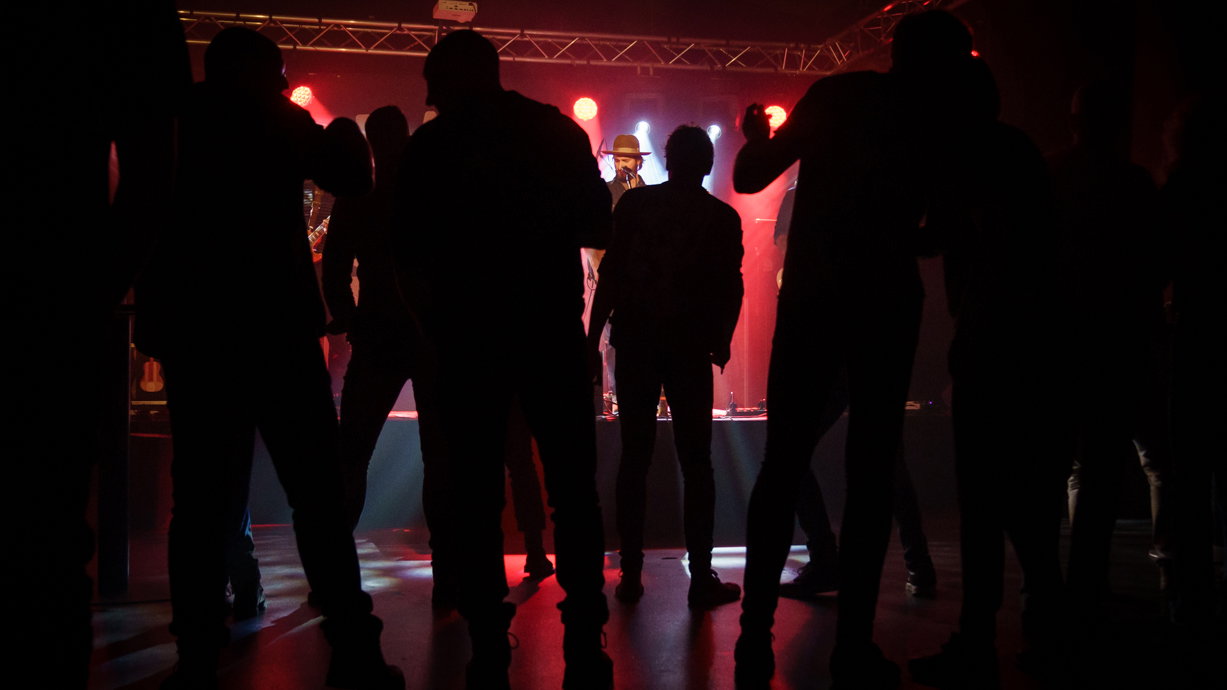 Black Bottle Riot - Het Podium