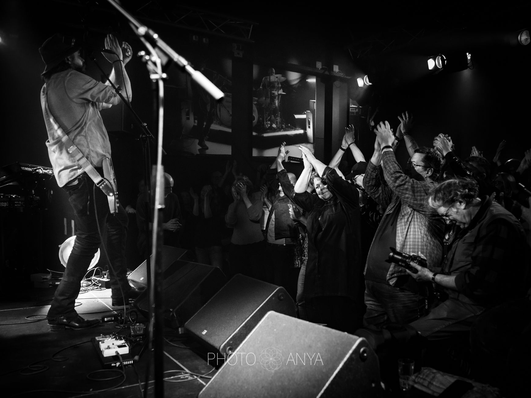 Robert Jon & The Wreck - 2023 in Het Podium - Photo Anya