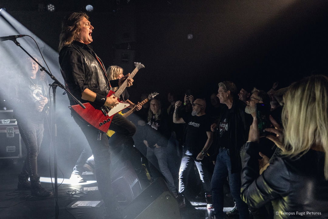 Vengeance - Still Diggin' - Ellis Mulder  - Tempus Fugit Pictures