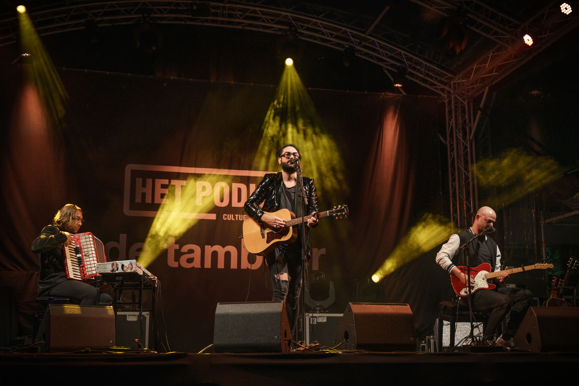 Blaudzun gaf op 4 september 2021 een tuinconcert in Hoogeveen. Foto's door Photo Anya