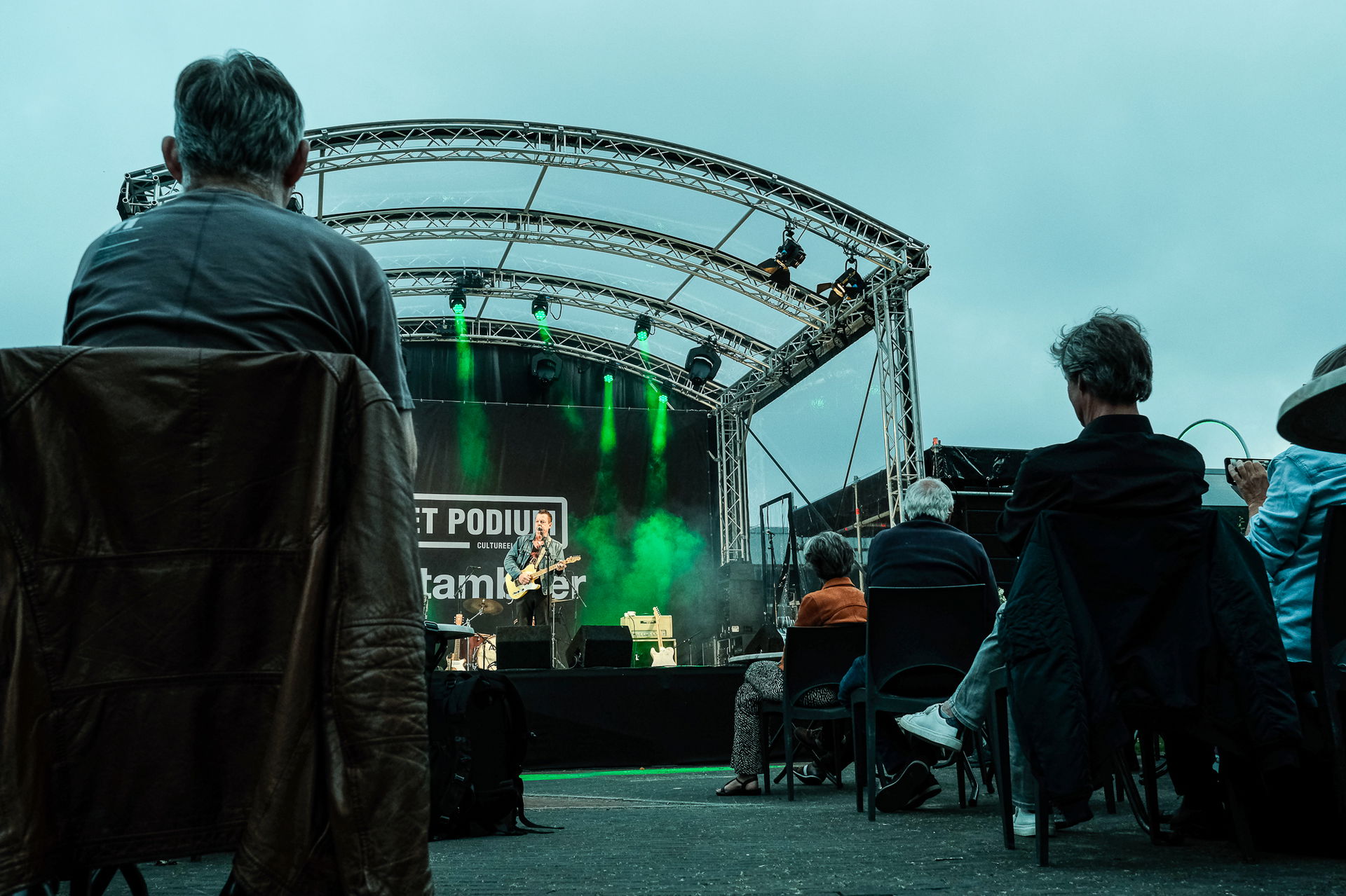 Tuinconcert Ian Siegal 2021 - Foto's Tjeerd Derkink