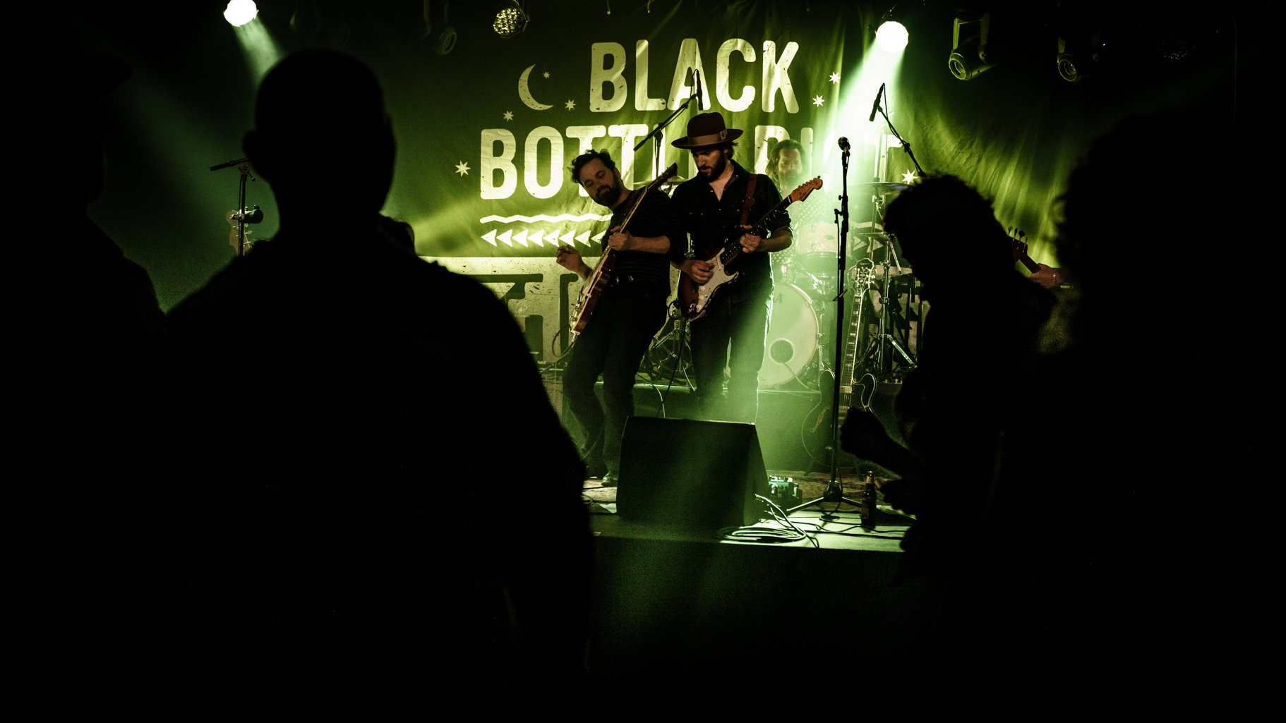 Black Bottle Riot - Het Podium