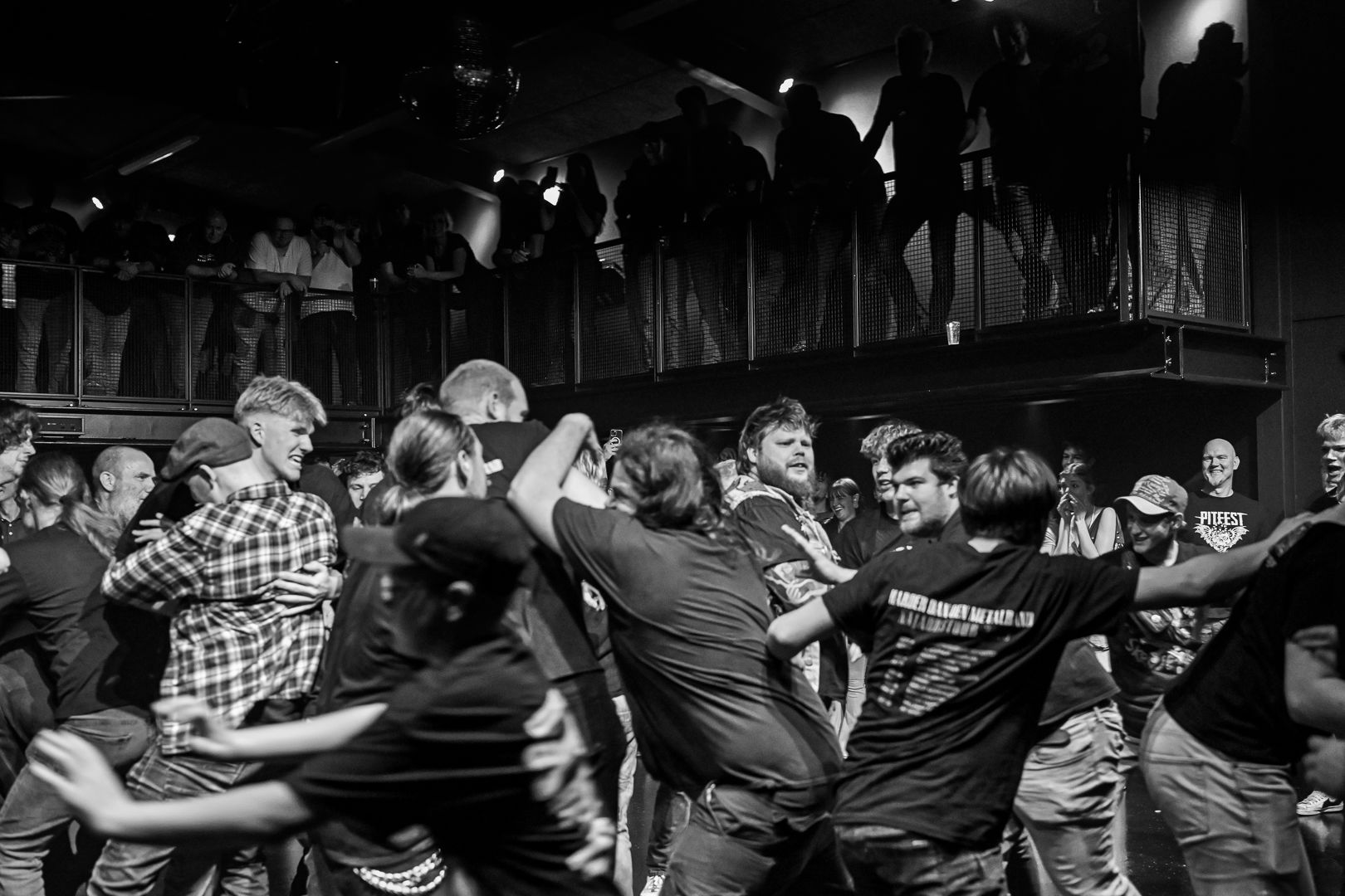 Skroetbalg + Bent out of Shape