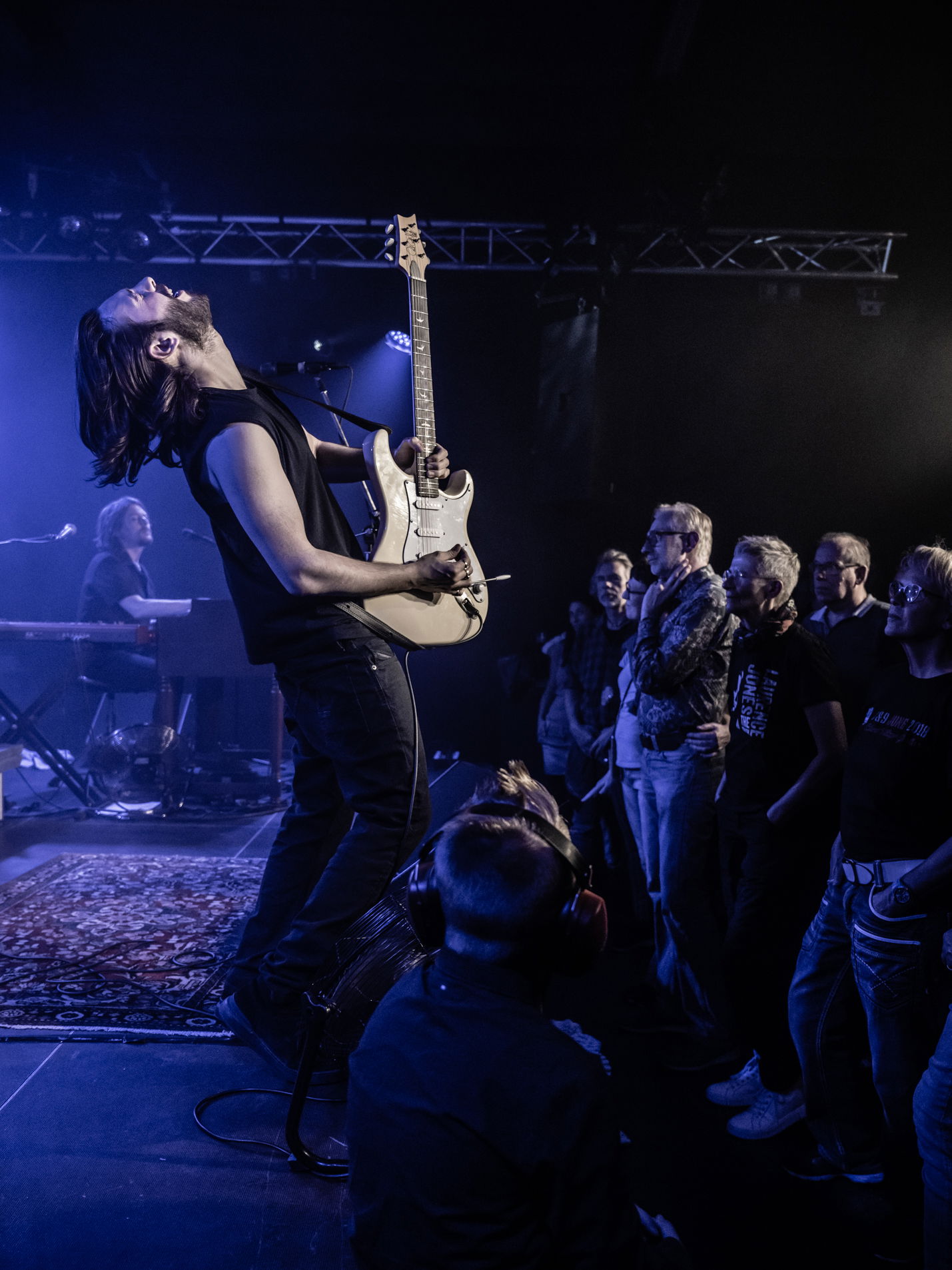 Laurence Jones - Photo Anya - 2022 in Het Podium