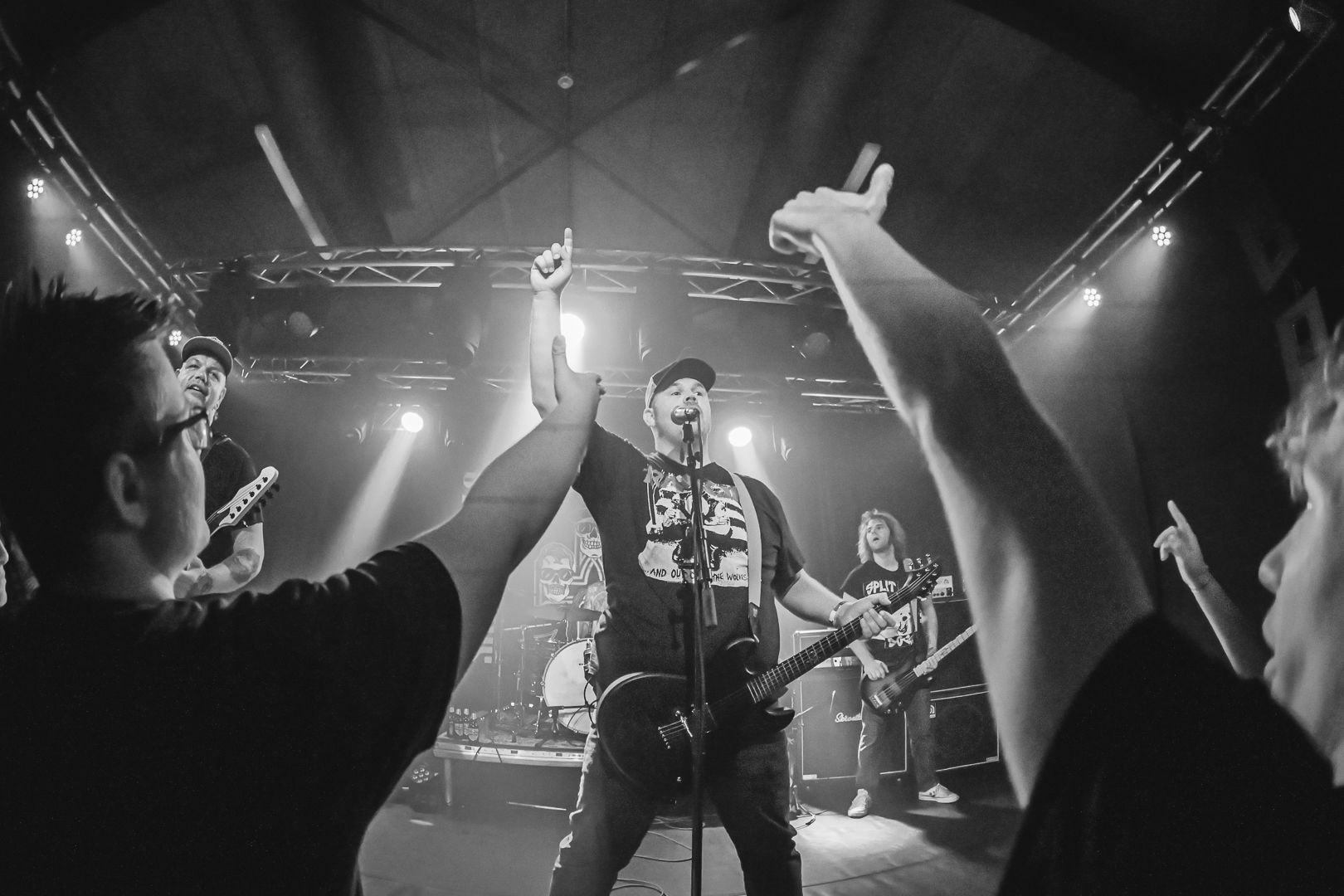 Skroetbalg + Bent out of Shape